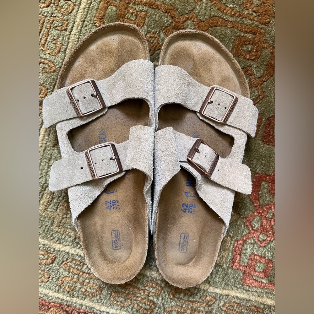 Taupe/Sand Arizona Unisex Birkenstock (42) M 9